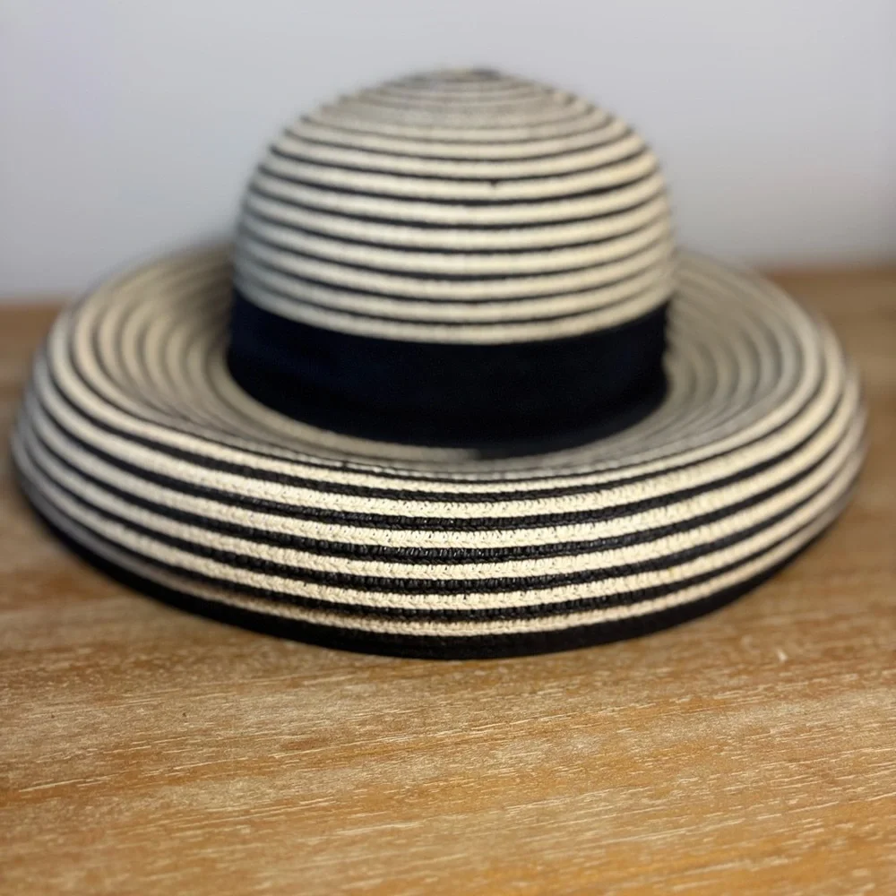 Magid Hats Striped Black‎ and Cream Women's 100% paper Sun Hat